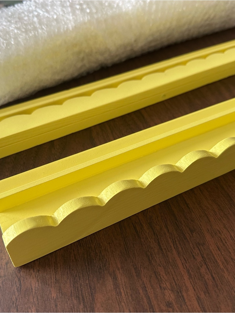 Mahjong Yellow Scalloped Magnetic Tile Holder Rack wooden set - NEW - Picture 5 of 8